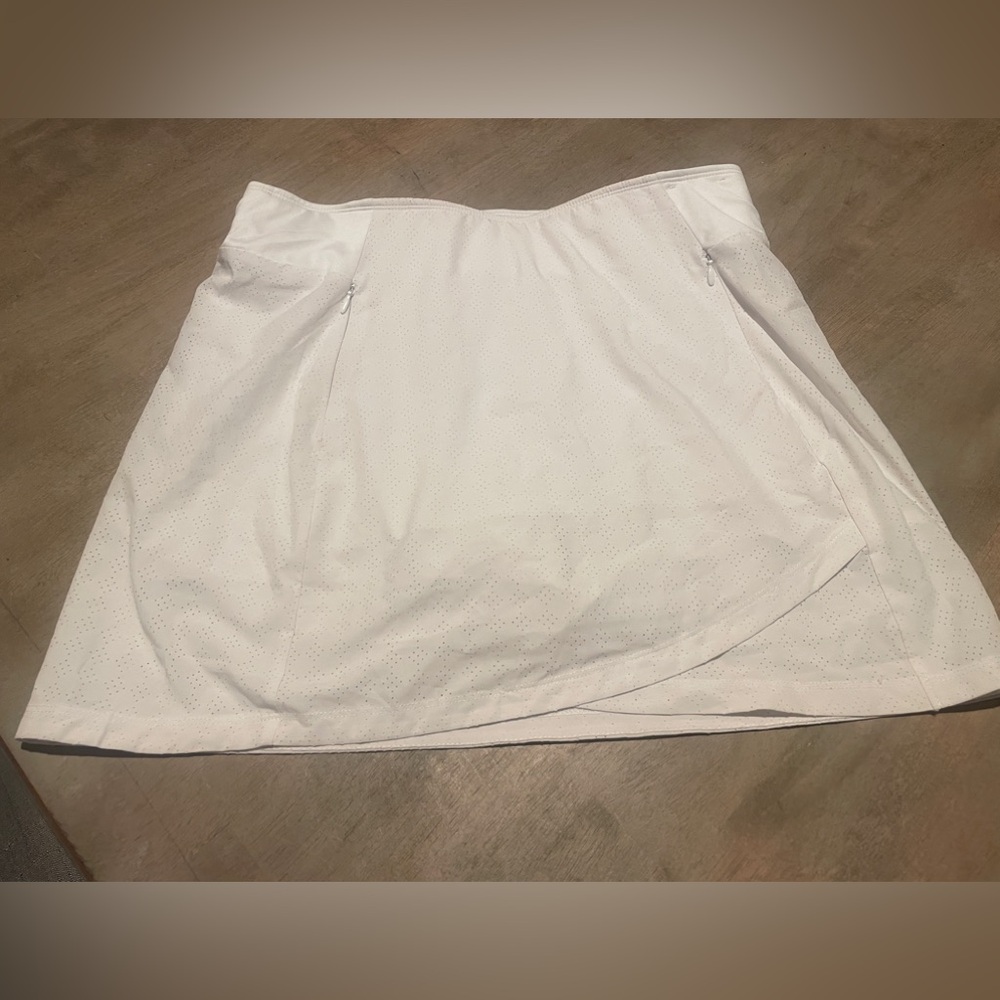 Callaway golf skirt. Size small.